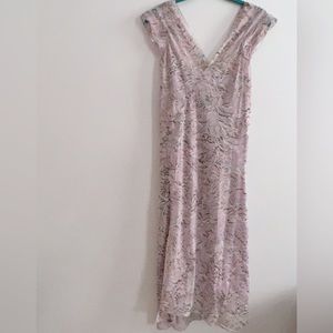 Beautiful vintage 90s/early 2000s bias cut DKNY Silk dress (with bias cut slip).